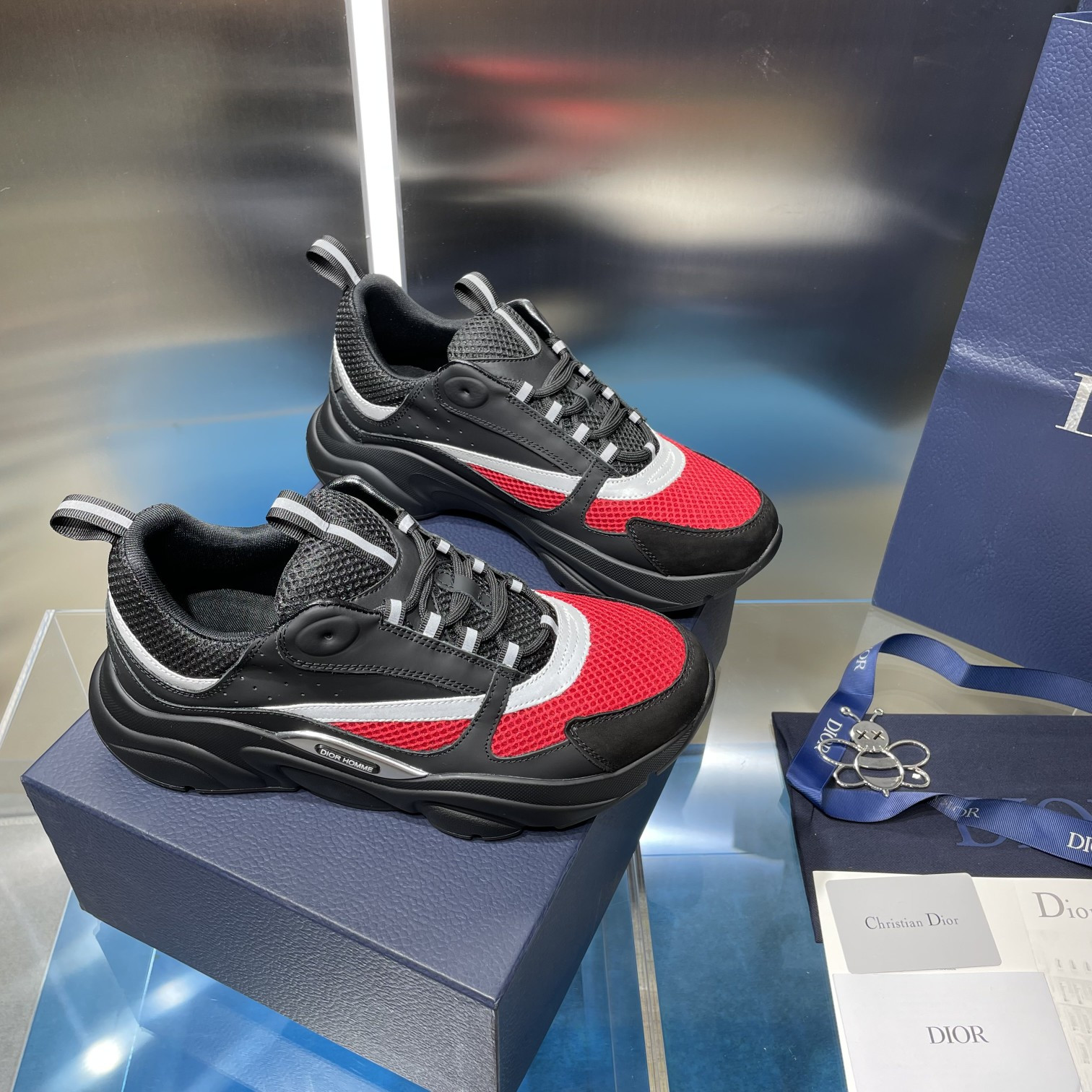 UA D*0r B22 black and red Sneaker