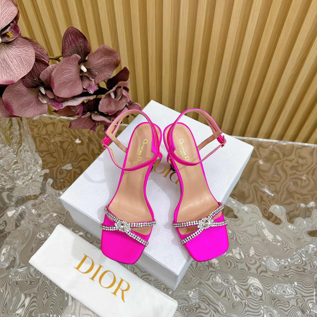 UA D*0r Slingback Pump