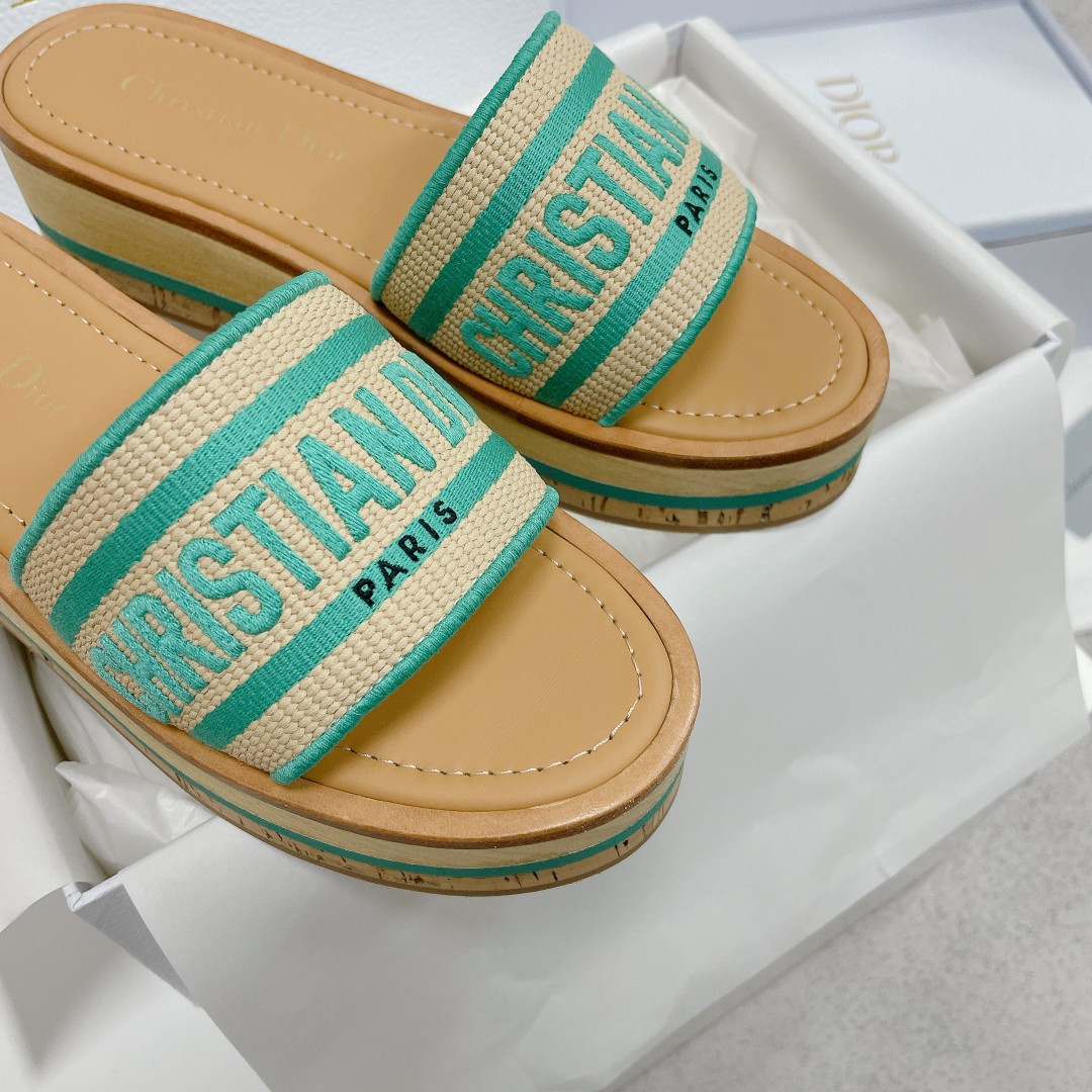 UA D*0riviera Dway Platform Slide