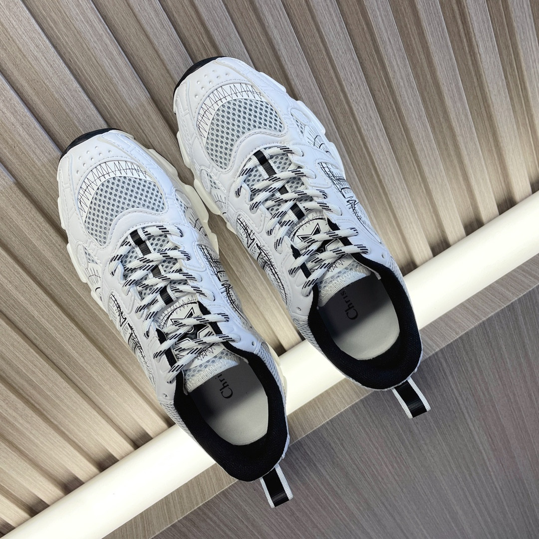 UA D*0r Chrono Sneaker White and Black Mesh