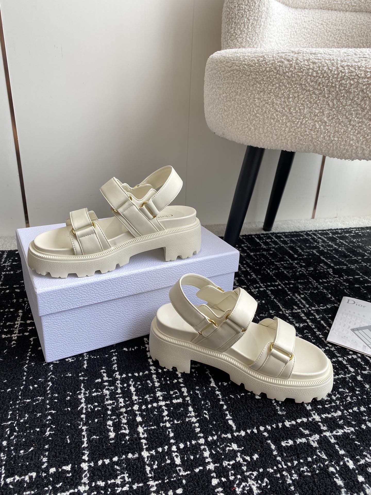 UA D*0ract Platform Sandal White