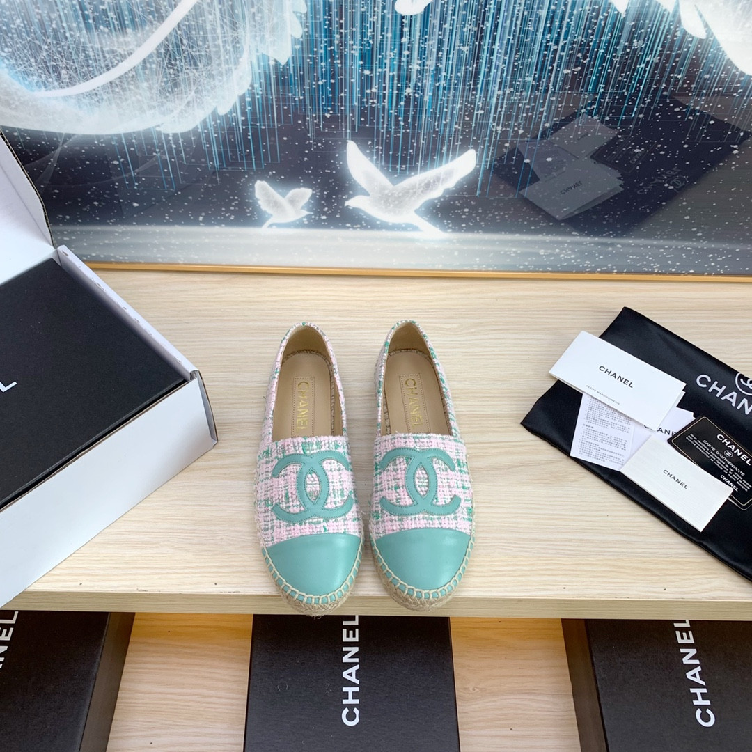 UA Ch*el ESPADRILLES