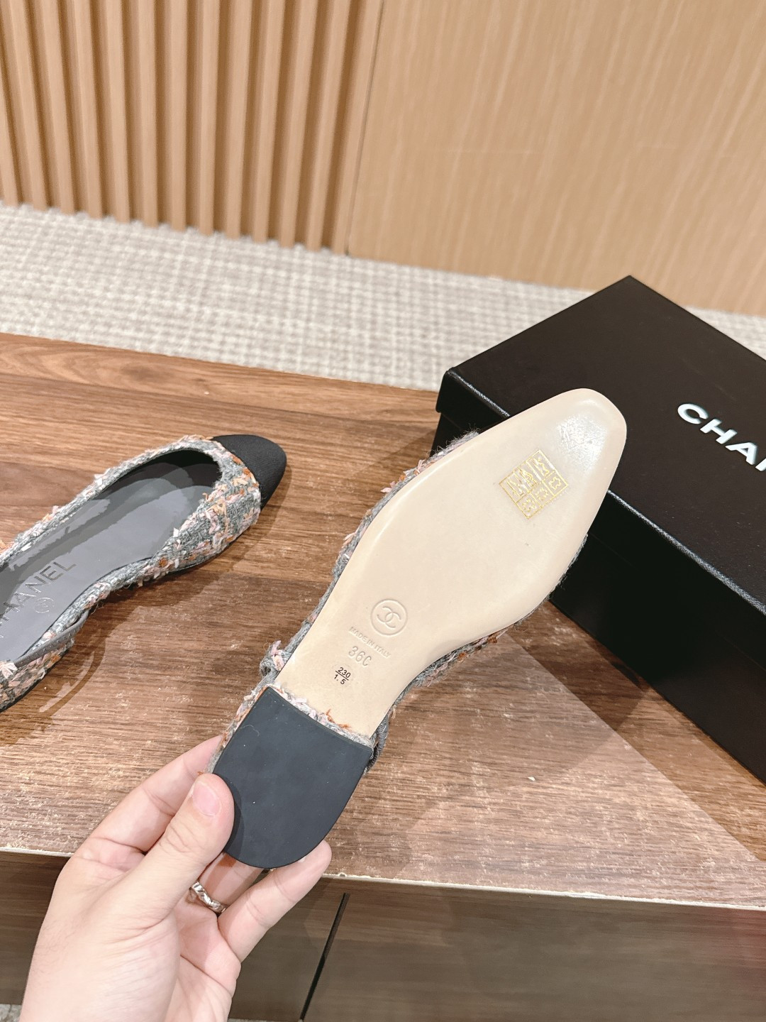 UA Ch*el SLINGBACKS FLAT
