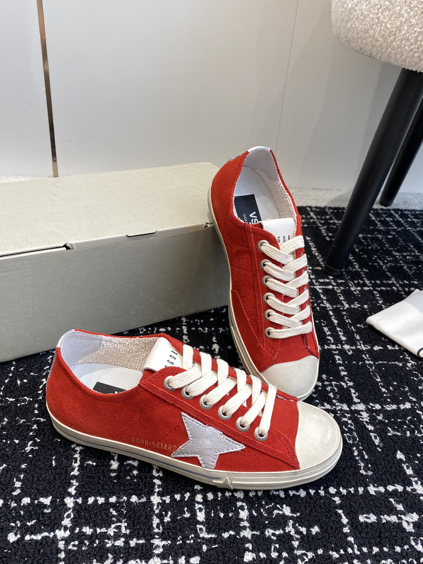 UA Golden Go*e V-STAR Sneaker