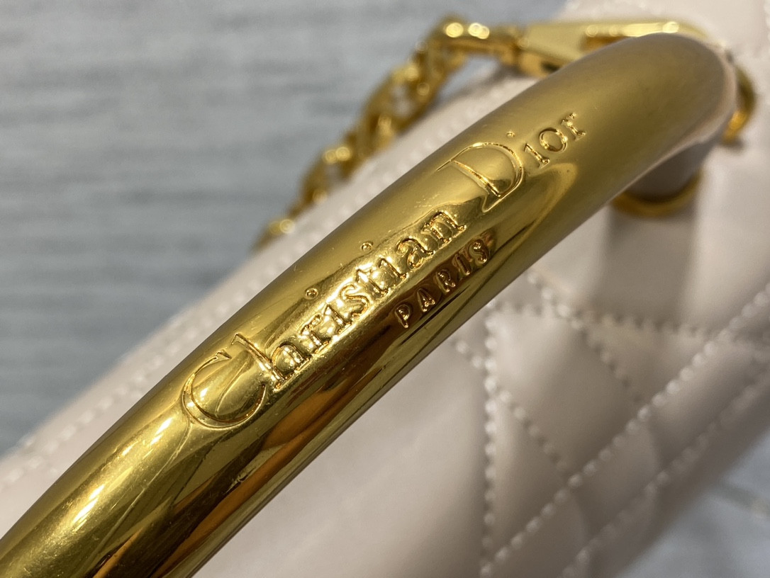 D*0r Medium D*0r Ange Bag Pink Latte Macrocannage Calfskin 26 x 17 x 9 cm