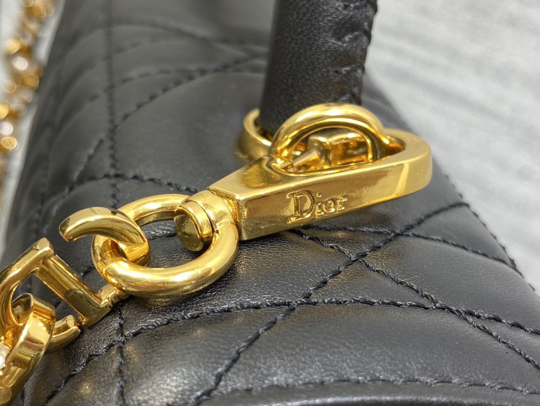 D*0r Medium D*0r Ange Bag Black Macrocannage Calfskin 26 x 17 x 9 cm