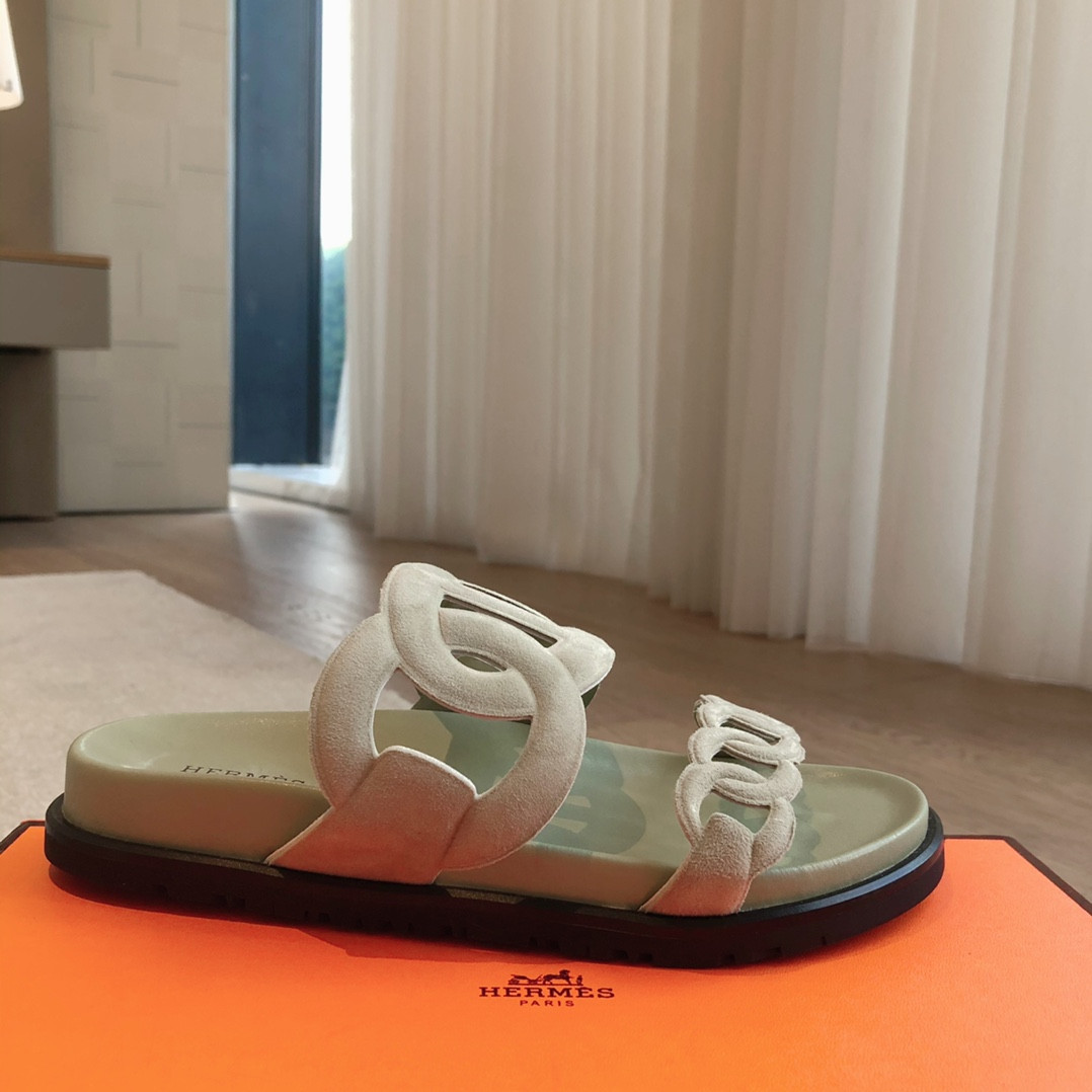 UA Hermès Extra sandal