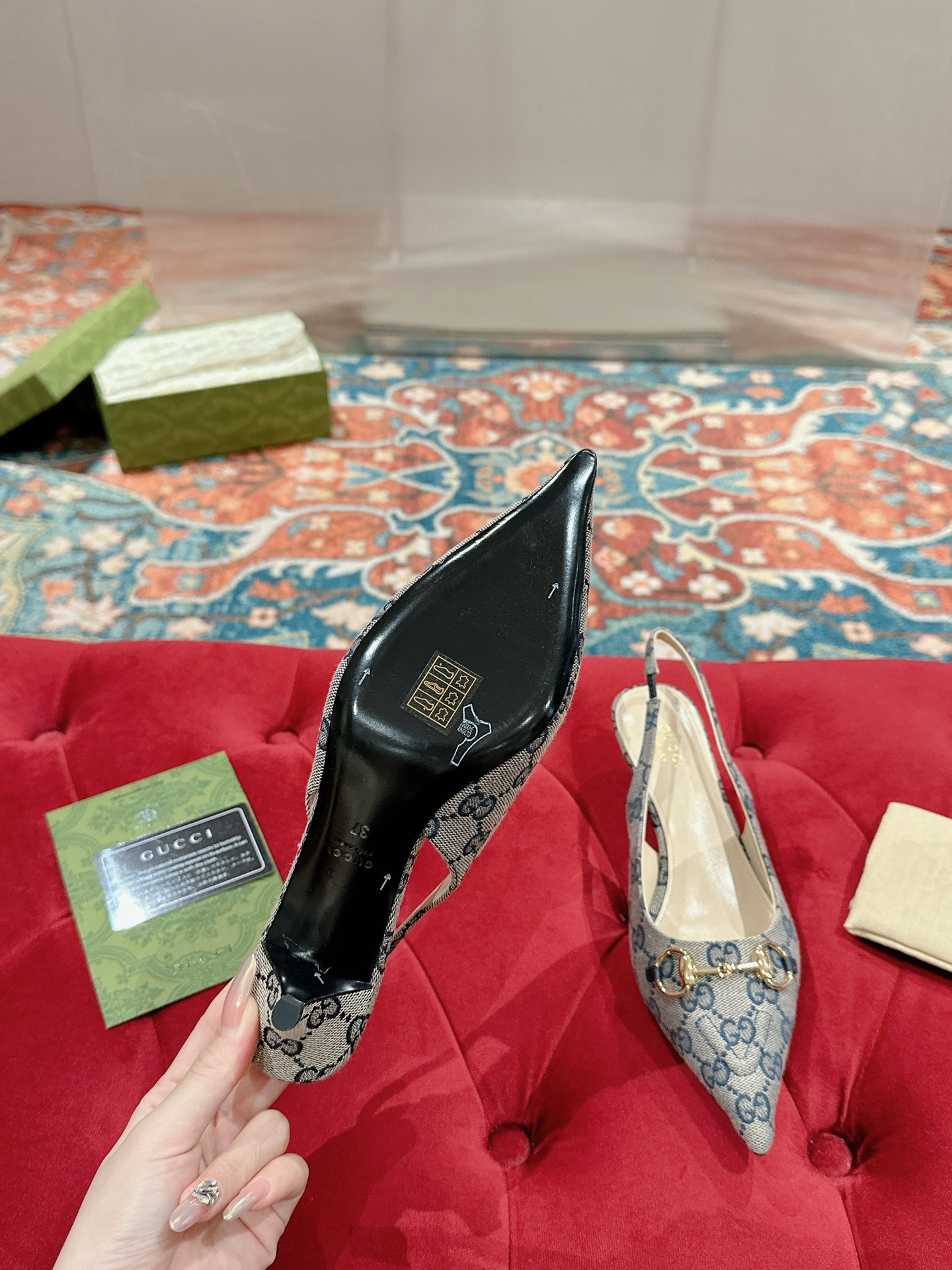 UA G*u*i HORSEBIT SLINGBACK PUMP LOW HEEL