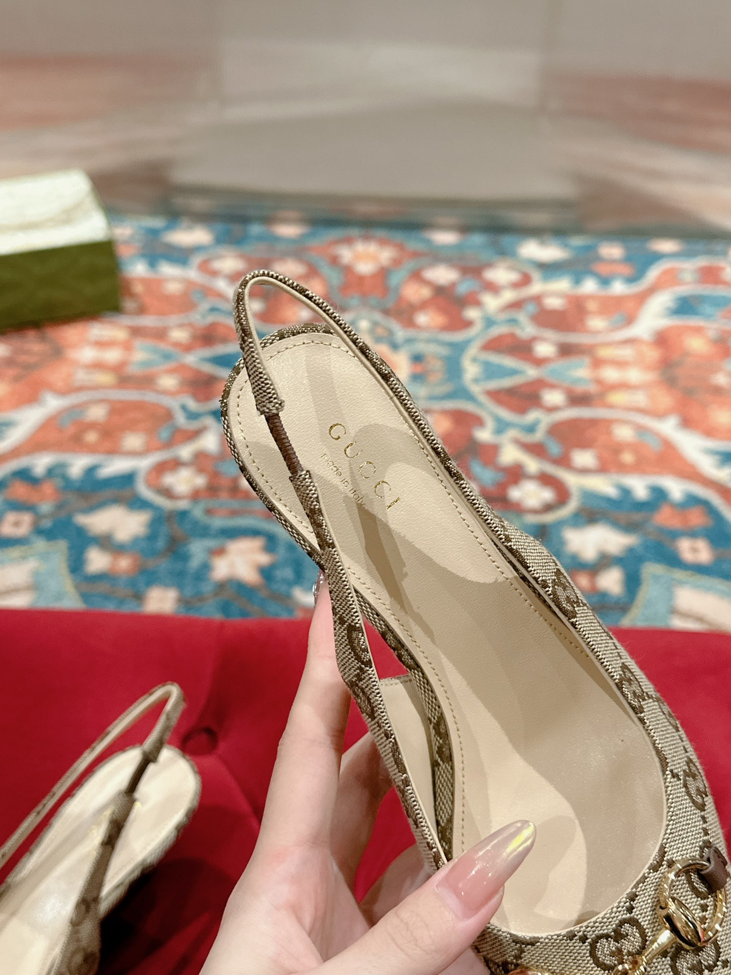 UA G*u*i HORSEBIT SLINGBACK PUMP LOW HEEL