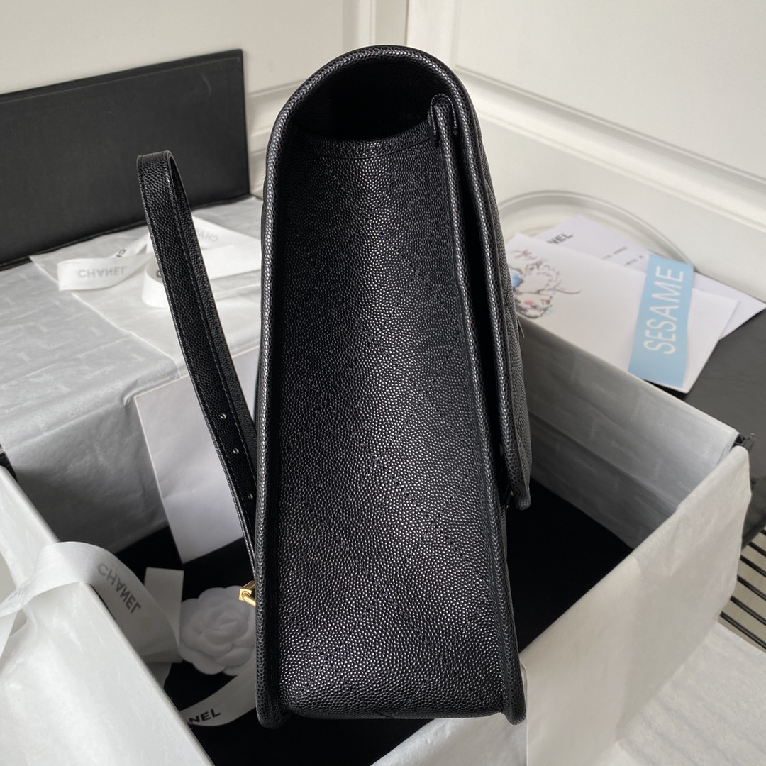 Ch*el 22K 31.5x31x9cm