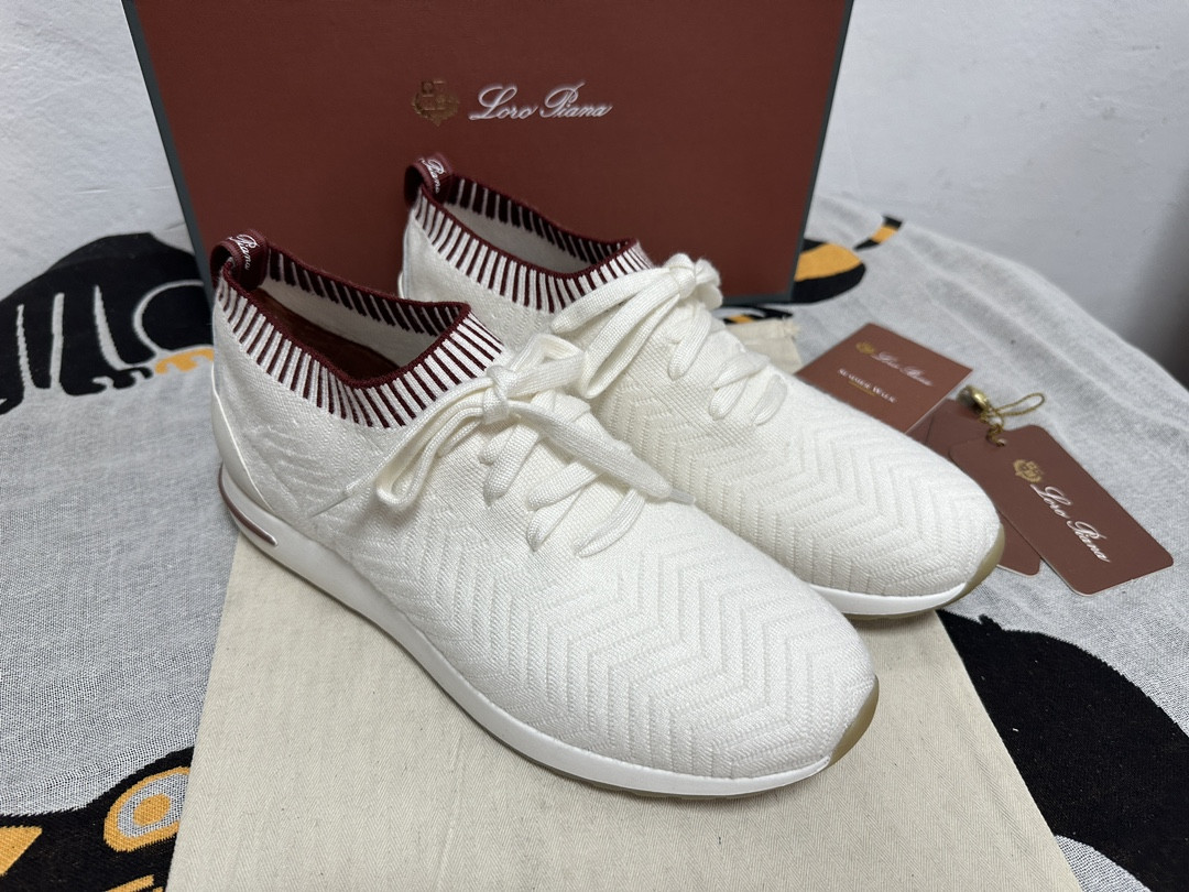 UA L**o p*ana 360 LP Flexy Walk Sneaker