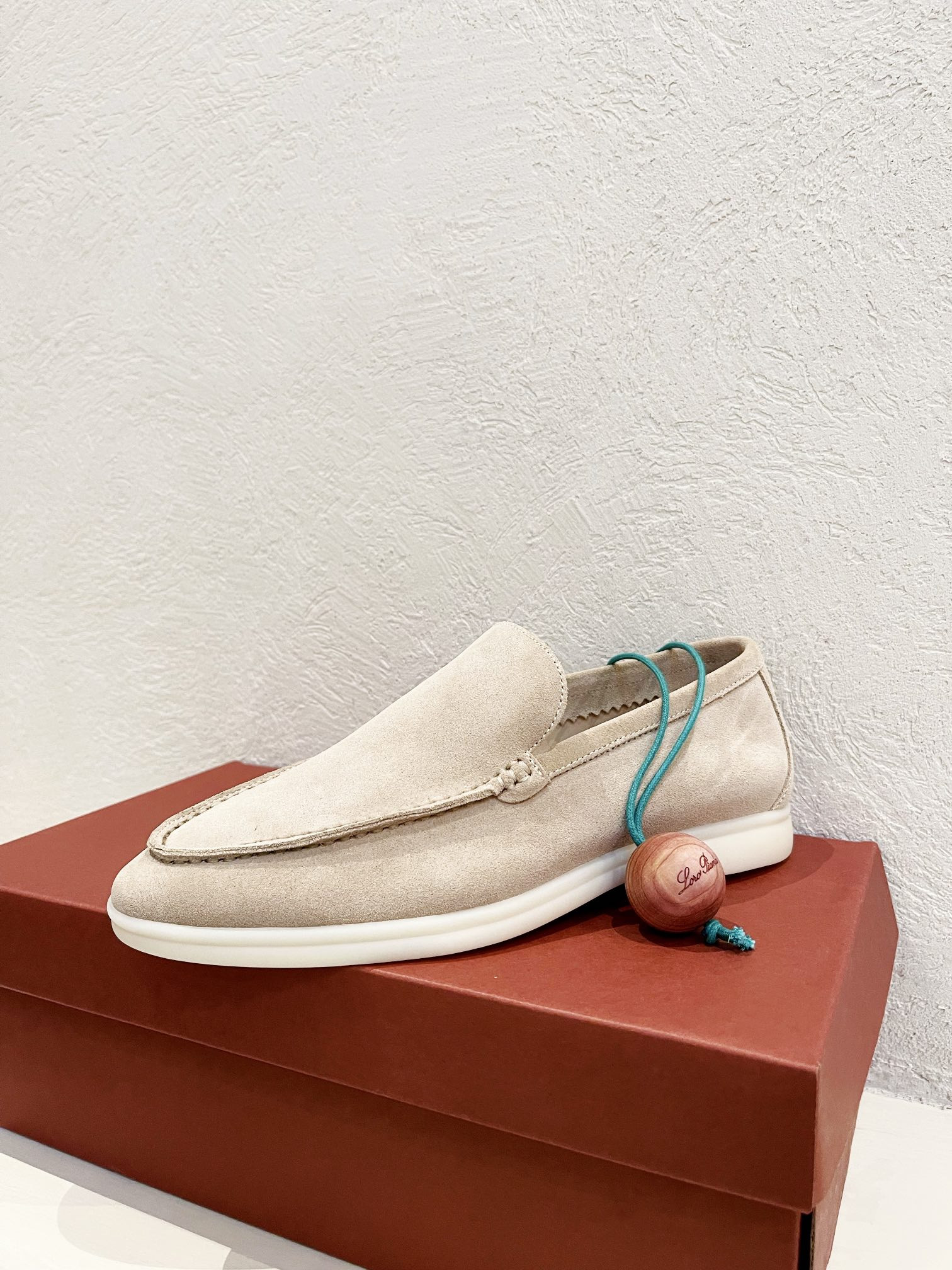 UA L**o p*ana Summer Walk Loafers