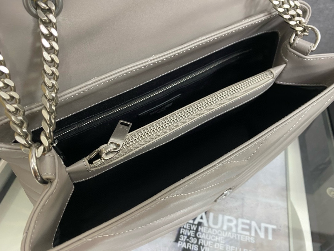 Y*L LOULOU QUILTED LEATHER 32x22x9cm