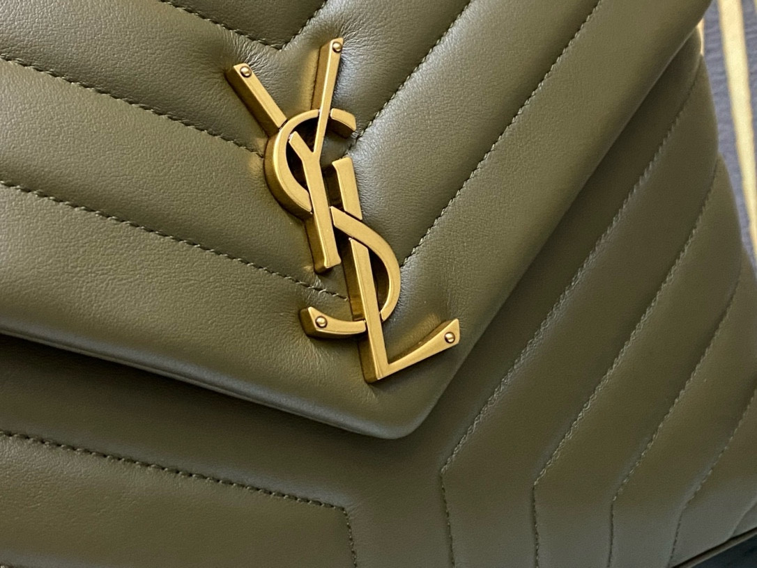 Y*L LOULOU QUILTED LEATHER 32x22x9cm