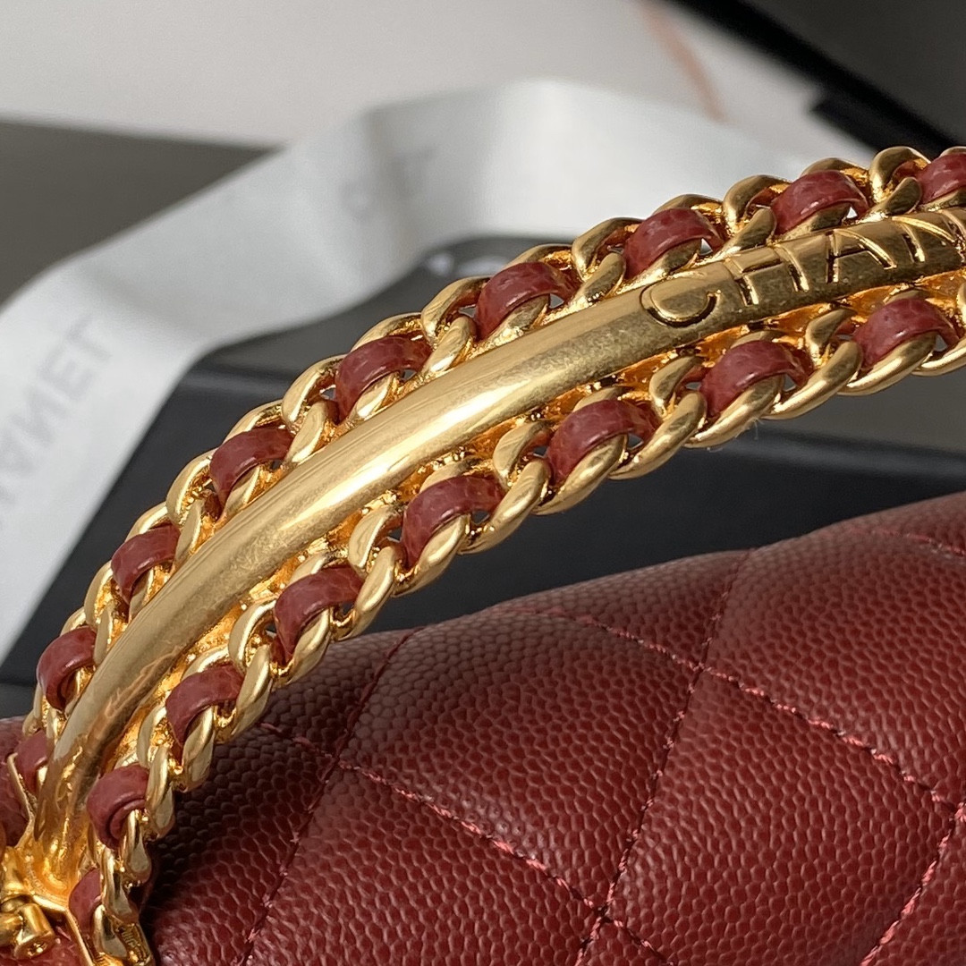 Ch*el WALLET ON CHAIN Grained Shiny Calfskin & Gold-Tone Metal 12 × 19 × 5 cm