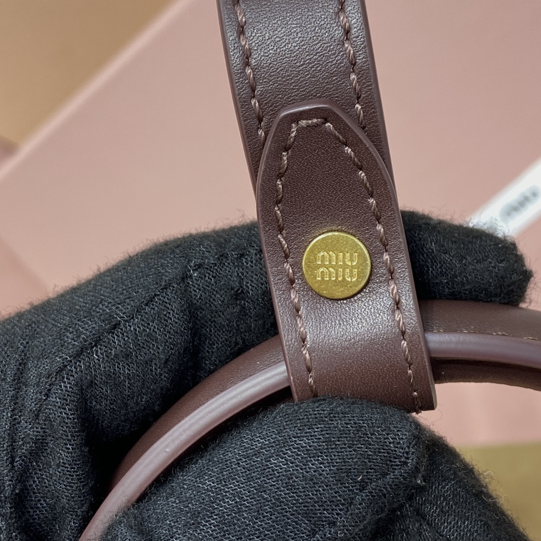 Miu Miu Arcadie leather bag 12x27x9cm