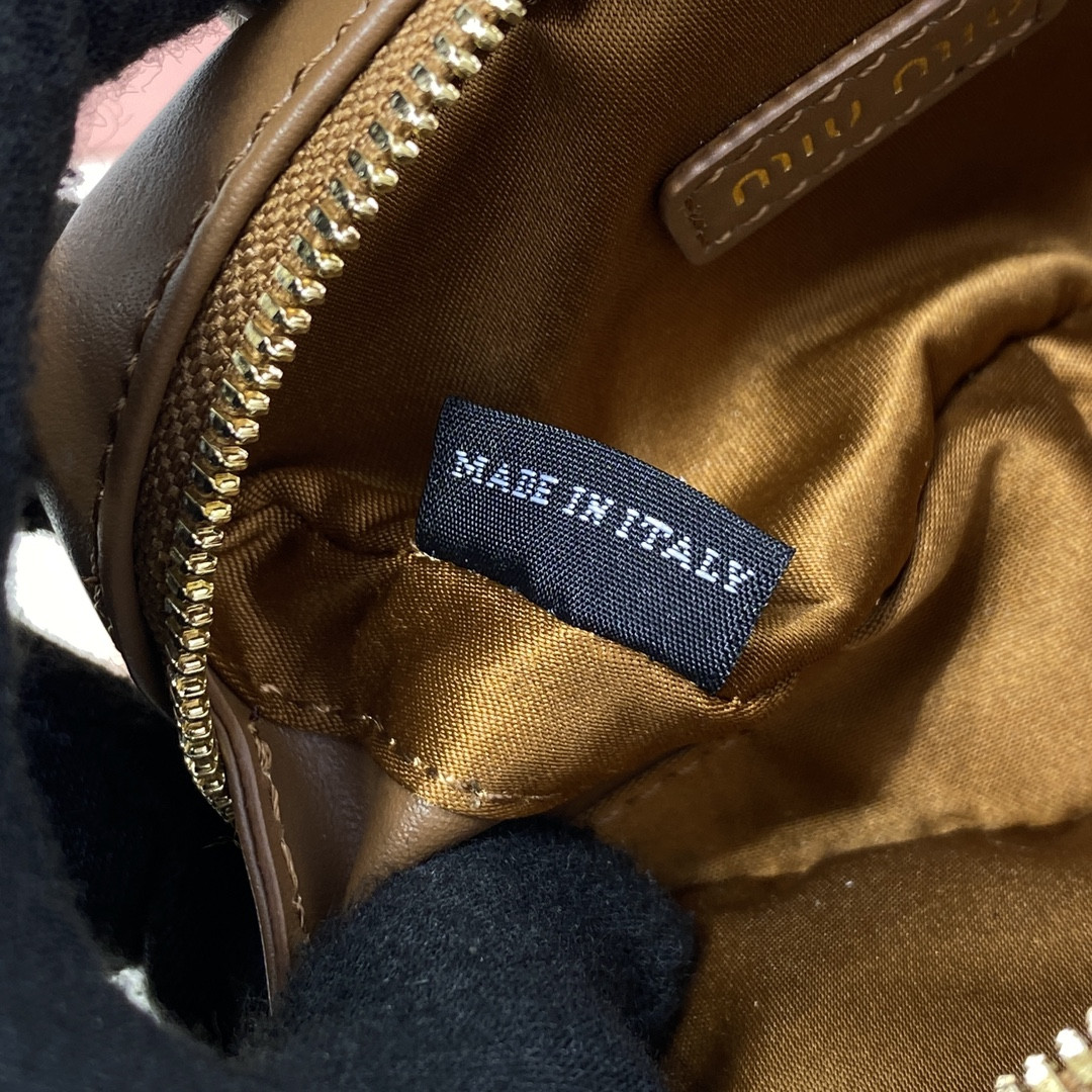 Miu Miu Leather micro bag 7x11x4cm