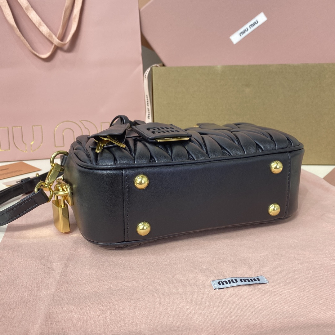 Miu Miu Arcadie matelassé nappa leather bag 13x19x6cm