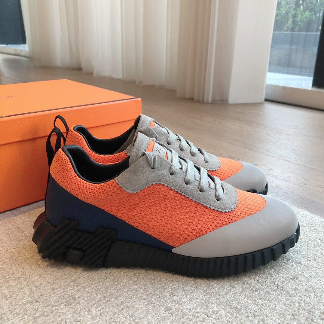 UA Hermès Bouncing Sneaker