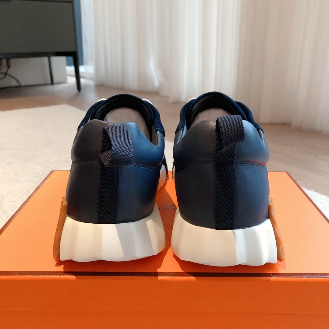 UA Hermès Bouncing Sneaker