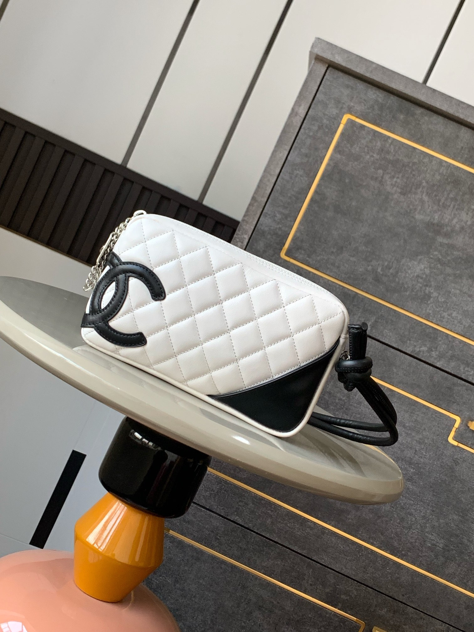 Ch*el Cambon Hobo Bag 20x12x3cm