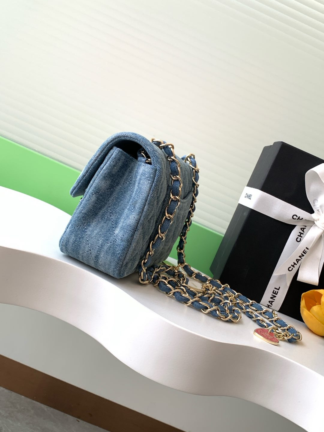 Ch*el Mini CF vintage 20cm