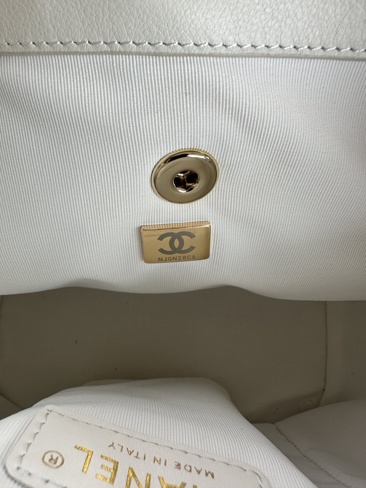 Ch*el Backpack 23x21x13cm