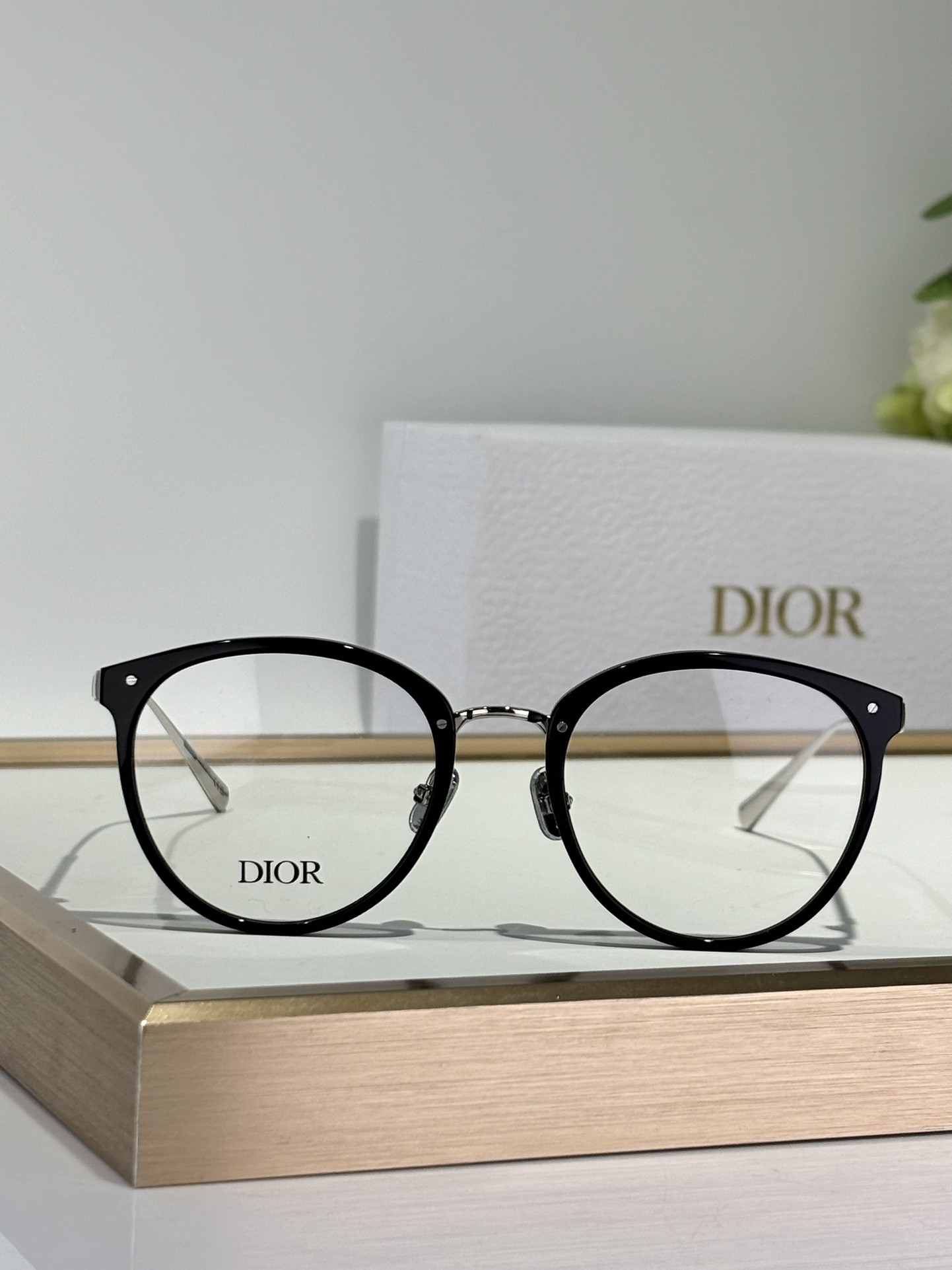 D*0r Glasses Mini CD A6L 51-20-145