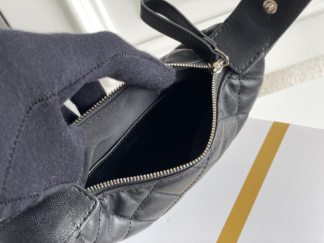 Ch*el 23C mini bag 16x16x5.5cm