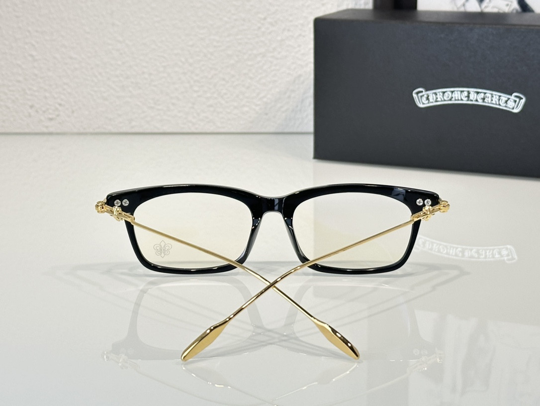 Ch**me He**ts Glasses CH8237 53-17-149