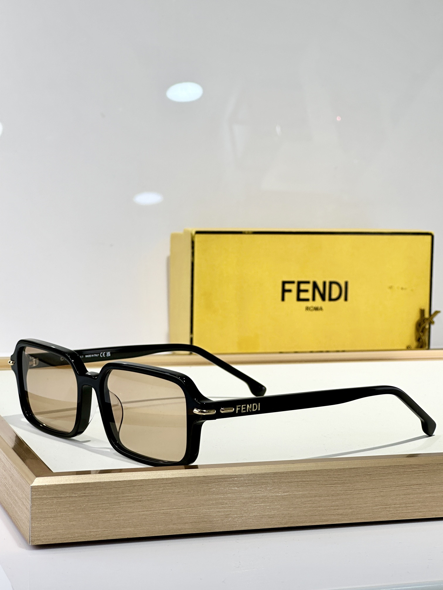 F**di Glasses FE40174I 51-17-140