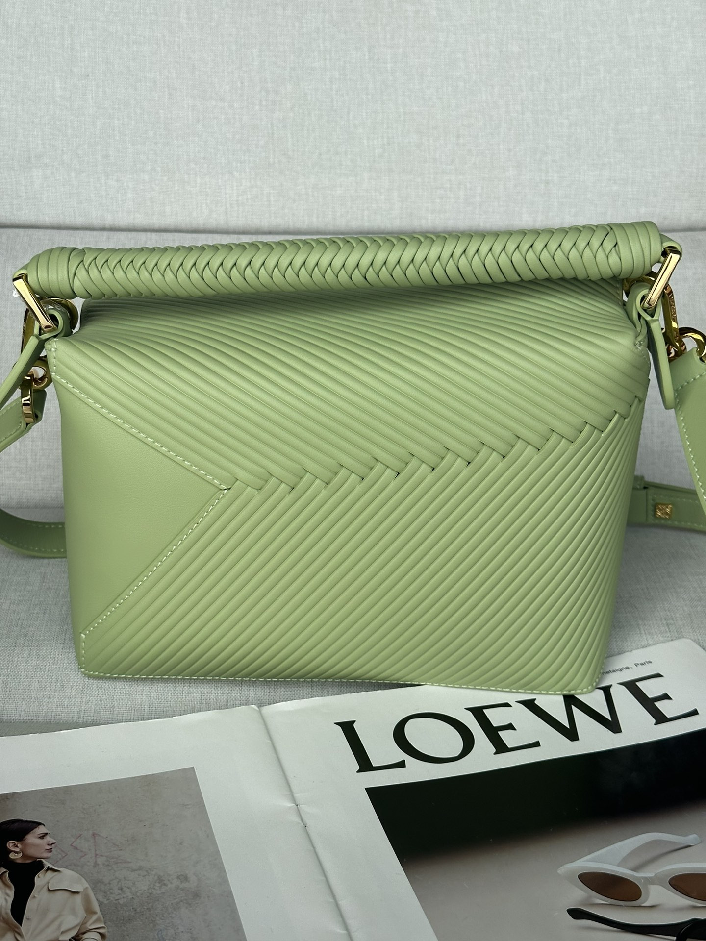 L0ew* Small Puzzle bag in calfskin 24x10.5x16.5cm