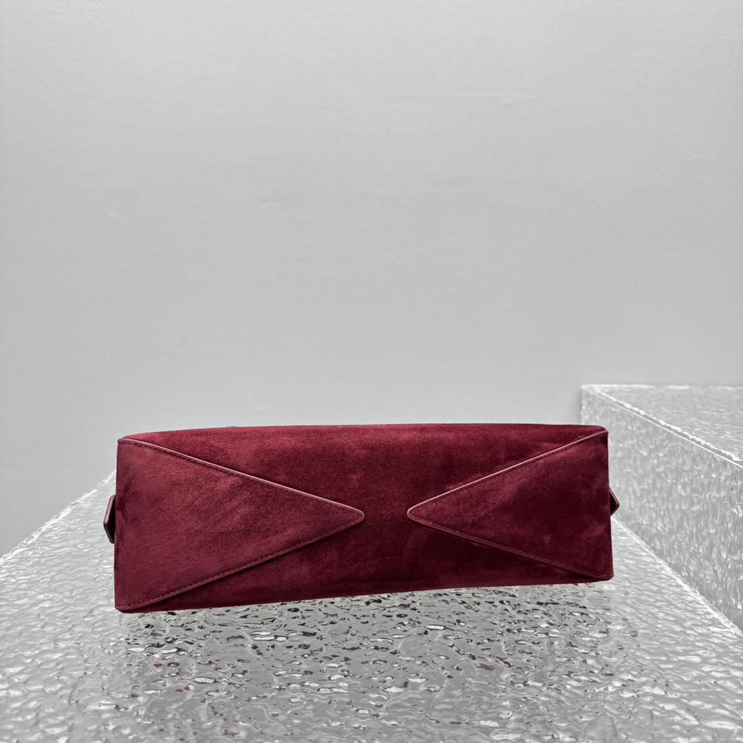 ALAÏA LE TECKEL MEDIUM BAG 33x11x10cm