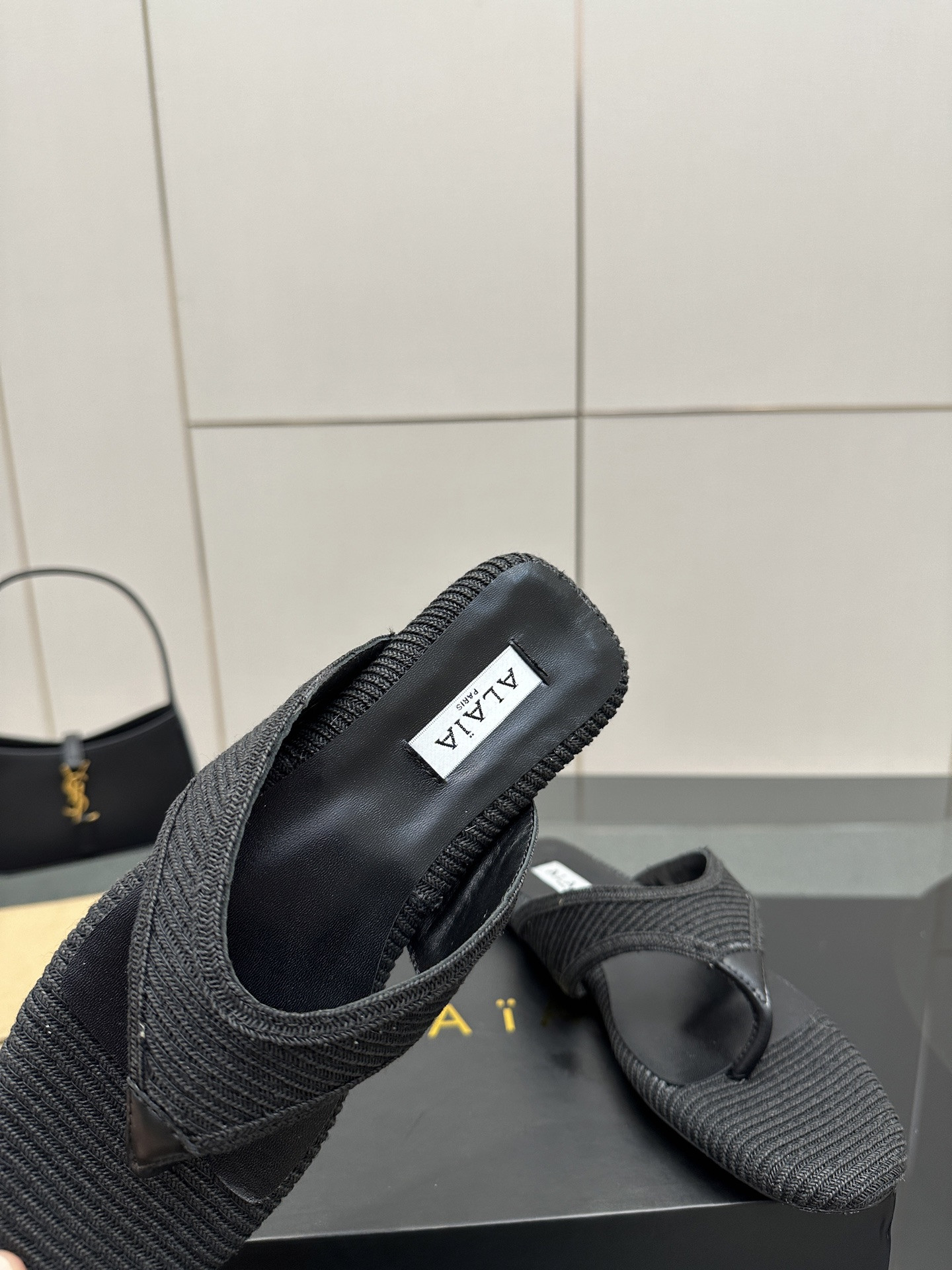 UA Alaia Triangle Flat Slides(Customized Size 7-10 days production time)