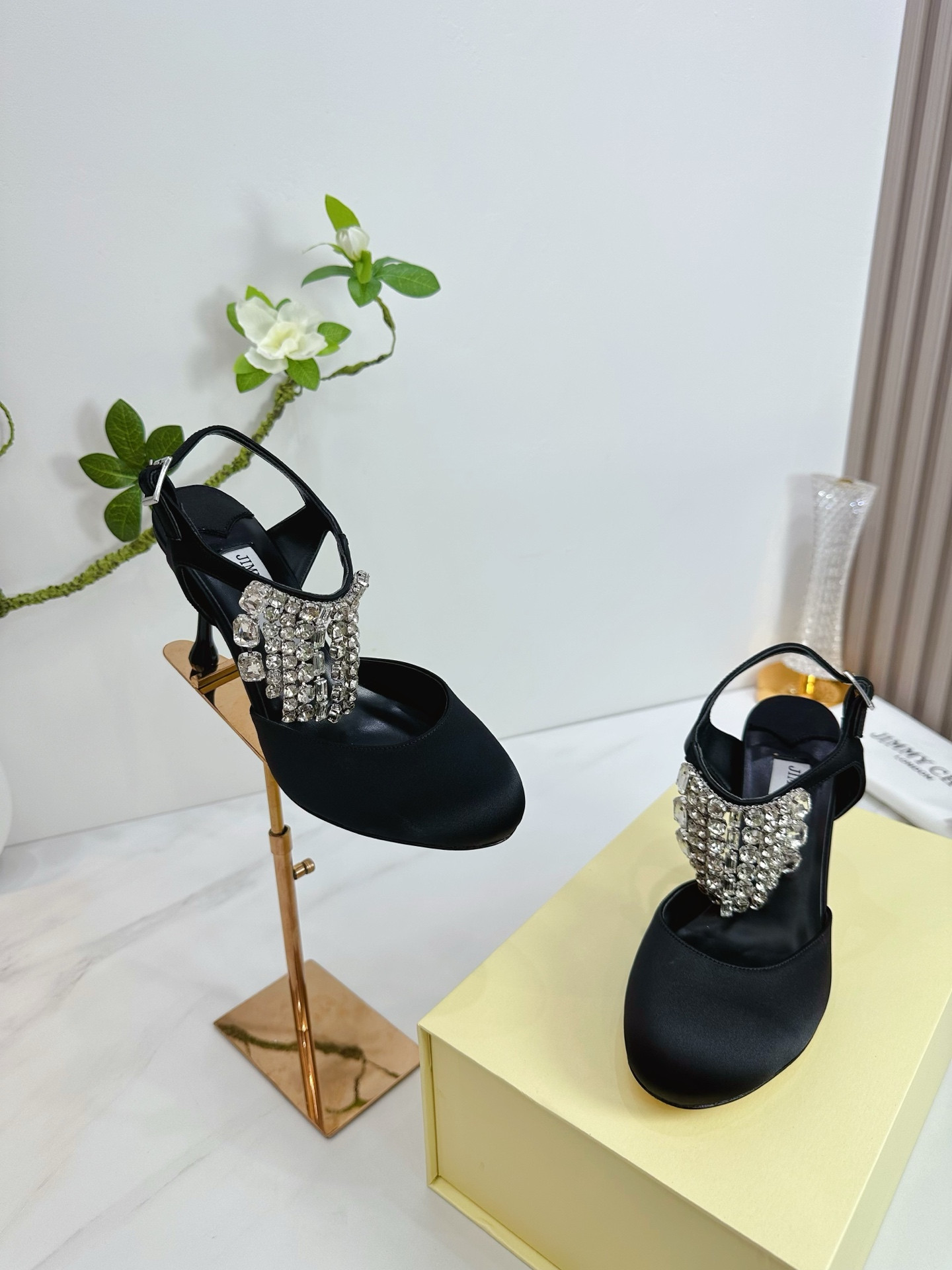 UA Ji*y Ch* Verity Glitter Slingbacks 8.5cm