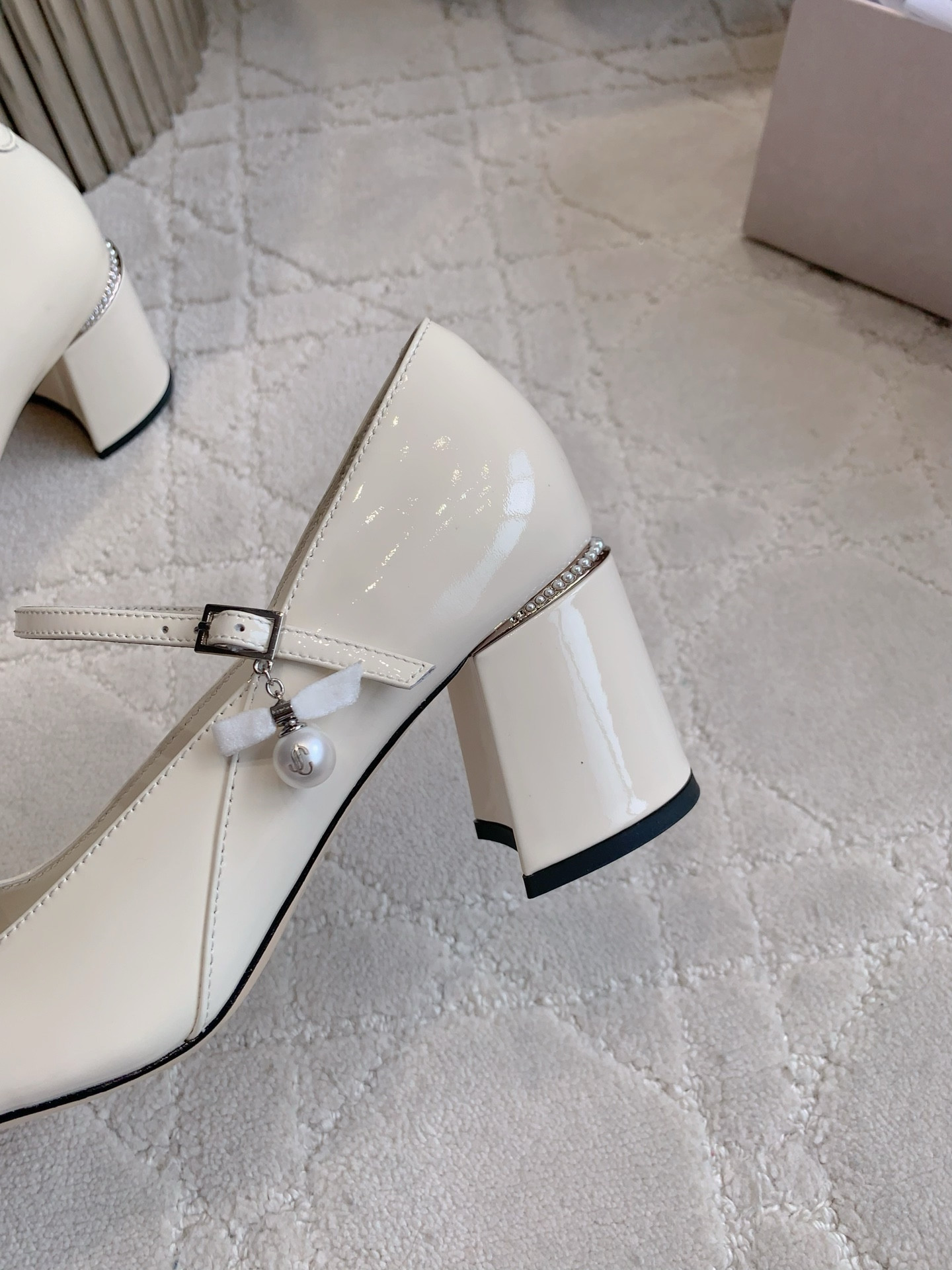 UA Ji*y Ch* Wave Mary Jane 7cm